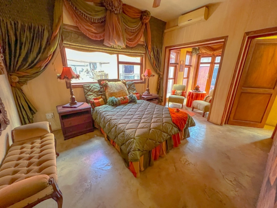 5 Bedroom Property for Sale in Maraldi Estate Free State